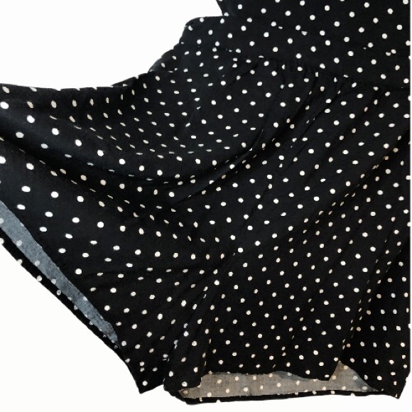Cutout Dot Romper - Picture 2 of 7